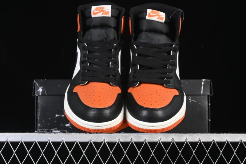 Air Jordan 1 Retro High OG "Shattered Backboard"