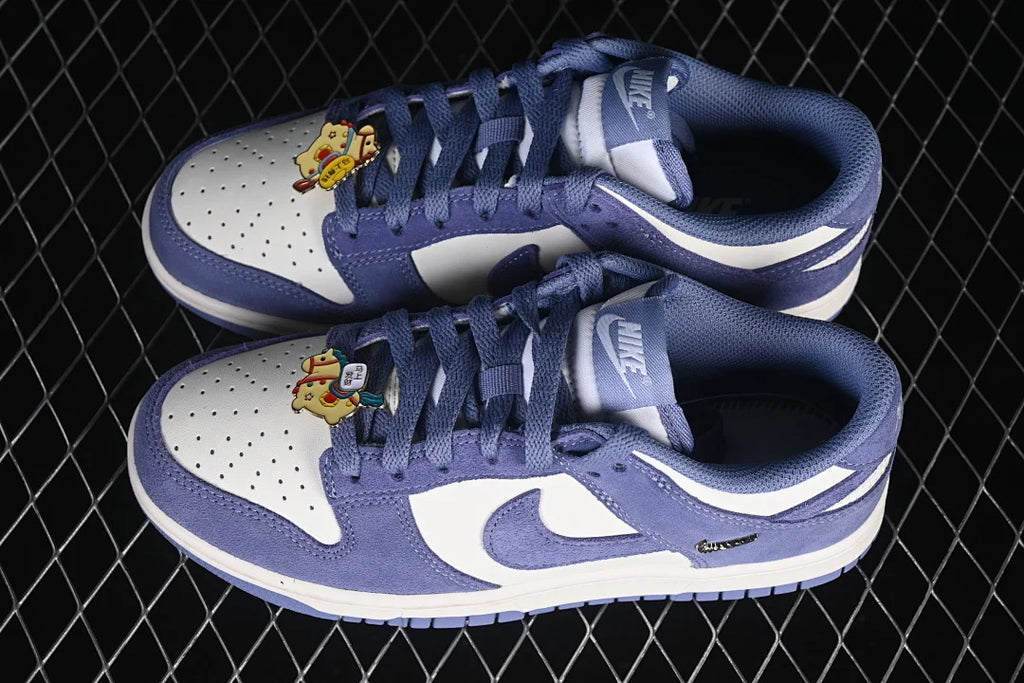 Nike SB Dunk Low "World Indigo"