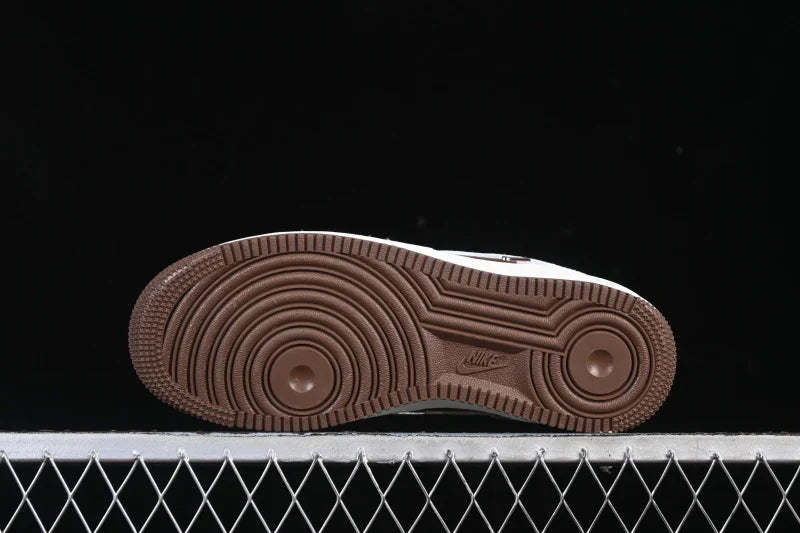 Nike Air Force 1 Low '07 LX "Cacao Wow/Pink"
