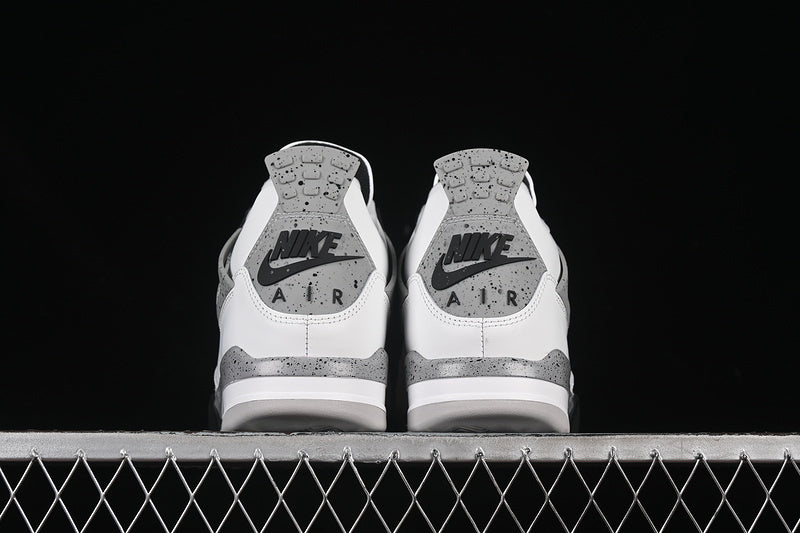 Air Jordan 4 Retro OG “White Cement”