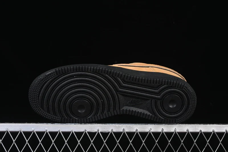 Nike Air Force 1 Low Desert Ochre / Black