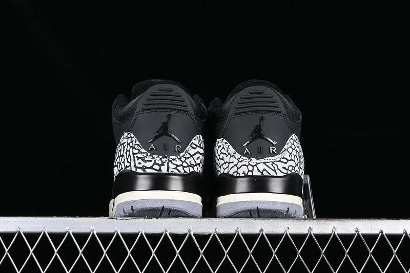 Air Jordan 3 Retro "Black Noir"