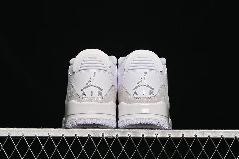 Air Jordan 3 Retro "Pure Money"