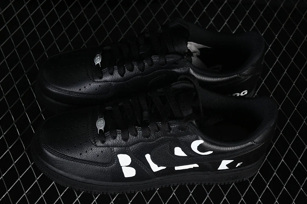 Nike Air Force 1 X Comme Des Garçons "All Black"