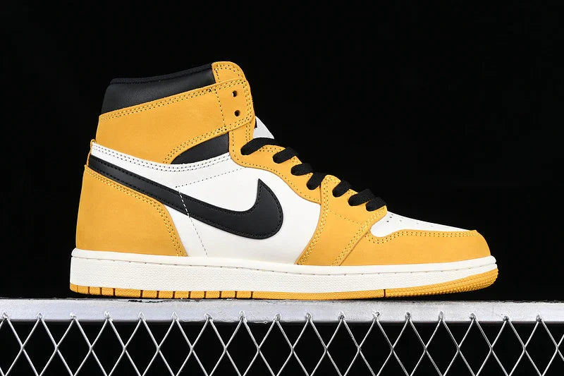 Air Jordan 1 Retro High OG "Yellow Ochre"