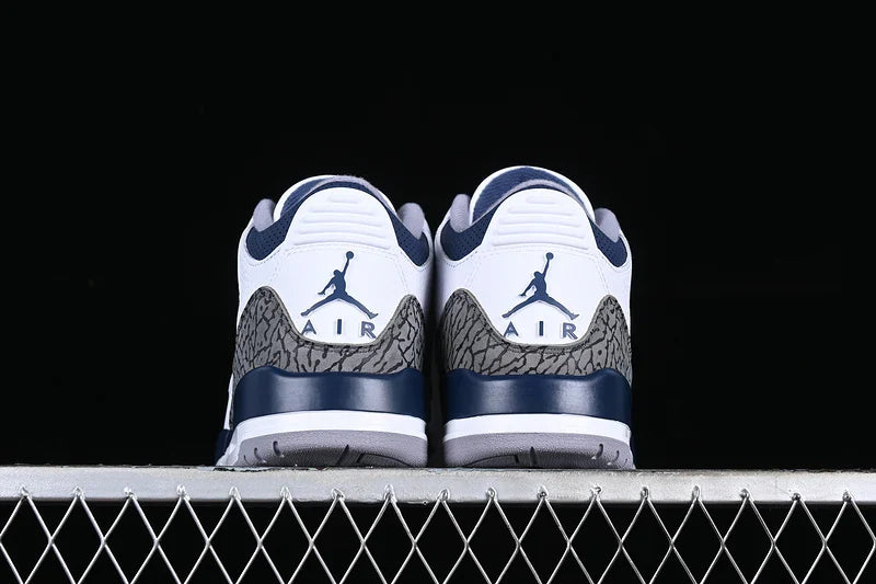 Air Jordan 3 Retro "Midnight Navy"