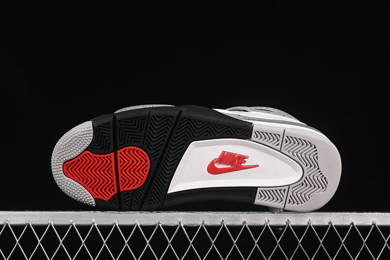 Air Jordan 4 Retro OG “White Cement”