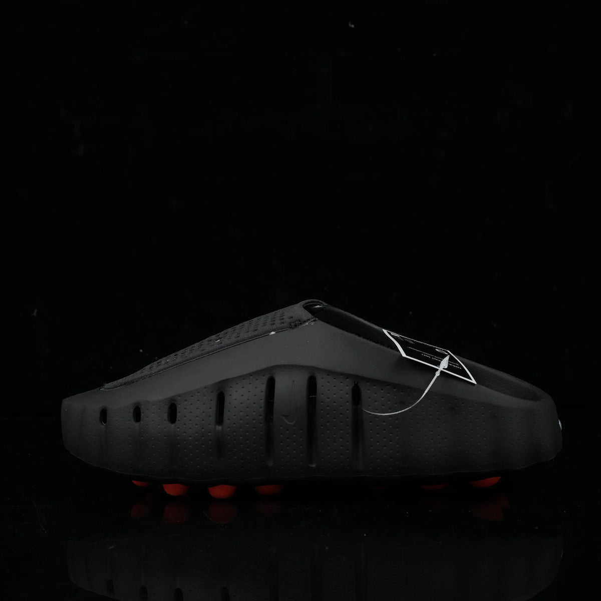 Nike Mind 001 "Black Hyper Crimson"