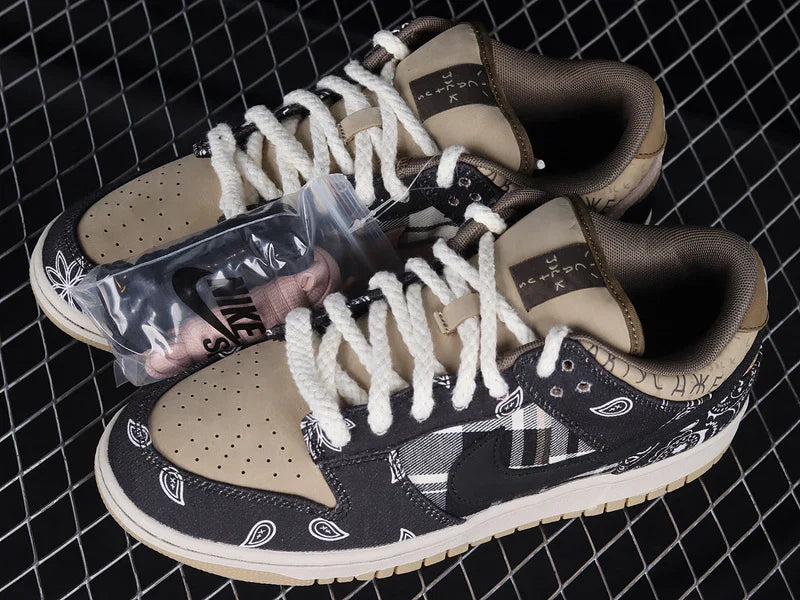 Air Jordan 1 Retro Low OG X Travis Scott "Cactus Jack"