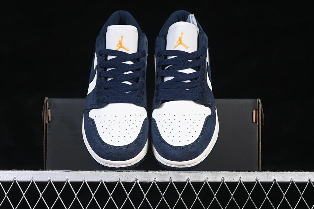 Air Jordan 1 Retro Low "Obsidian"
