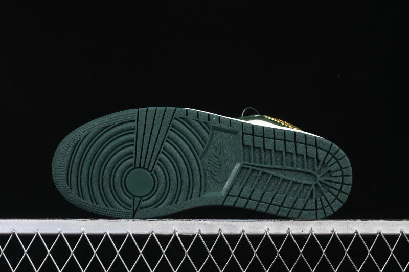 Air Jordan 1 Retro High OG "Pro Green"