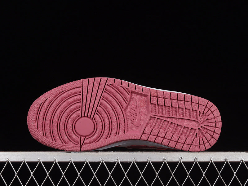 Air Jordan 1 Retro Mid "Valentine's Day 2023"