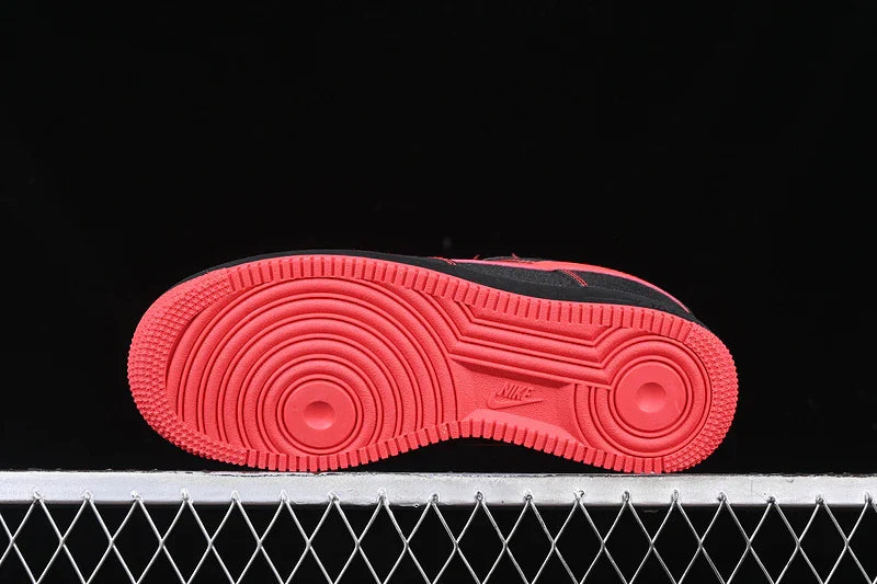 Nike Air Force 1 '07 LV8 "Black/Red"