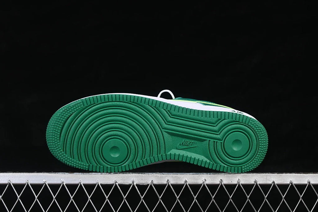 Nike Air Force 1 "Green malachite"