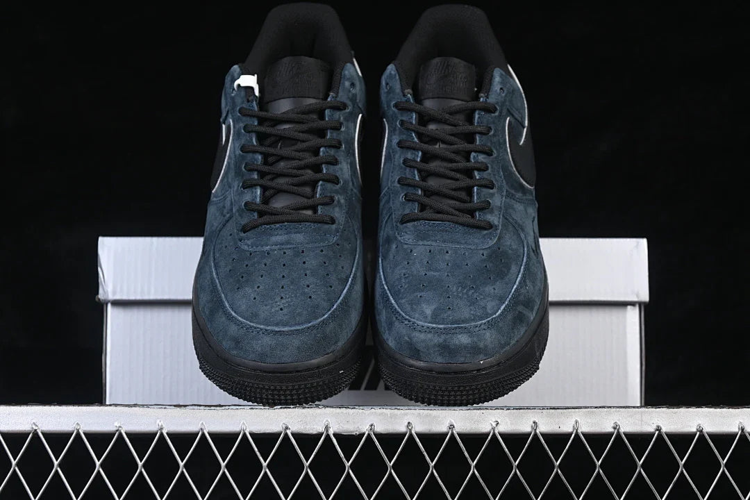 Nike Air Force 1 "Midnight Navy"