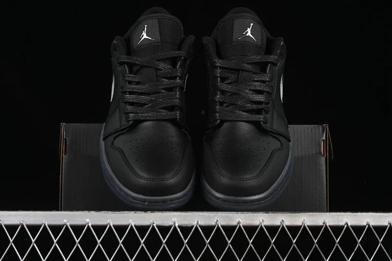 Air Jordan 1 Retro Low "Black White Dark Gum"