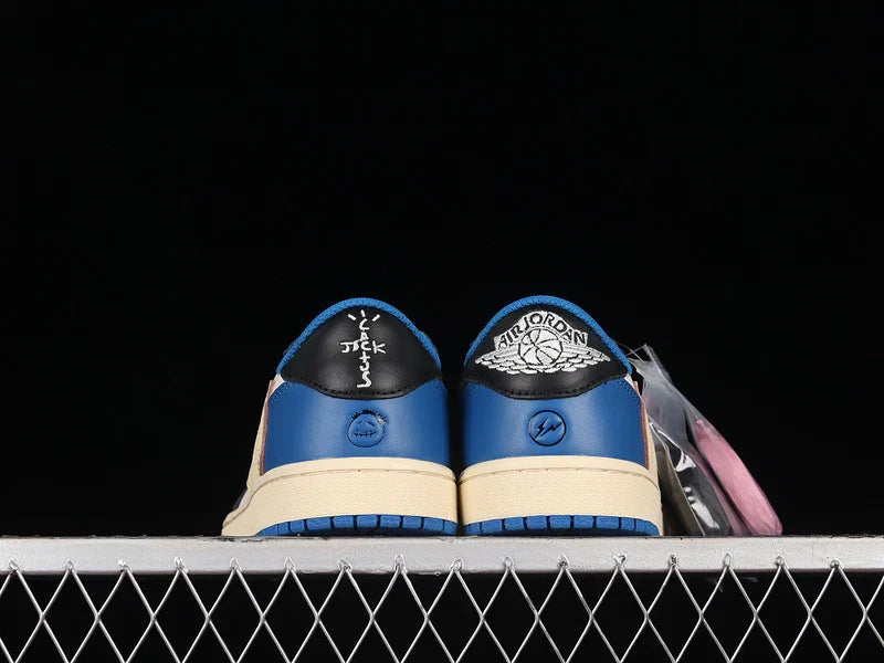 Air Jordan 1 Retro Low OG X Travis Scott "Fragment"