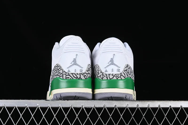 Air Jordan 3 Retro " Lucky Green"