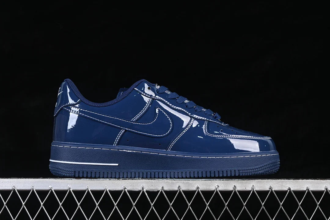Nike Air Force 1 X LV