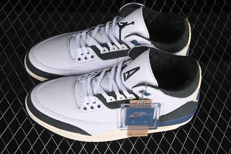 Air Jordan 3 Retro OG SP A Ma Maniére Diffused Blue