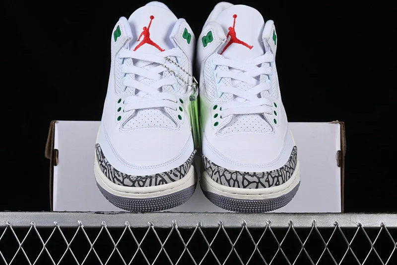 Air Jordan 3 Retro " Lucky Green"