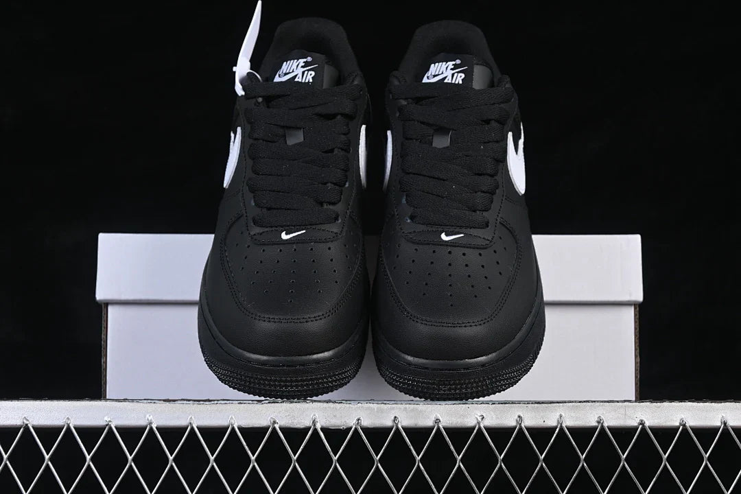 Nike Air Force 1 "All Black & White"