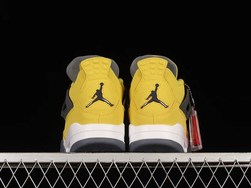 Air Jordan 4 Retro "Lightning"