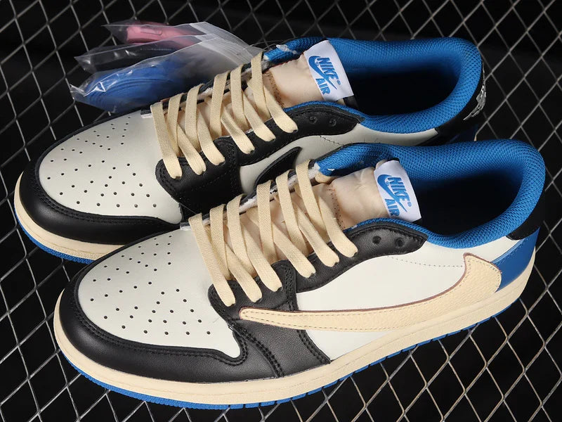 Air Jordan 1 Retro Low OG X Travis Scott "Fragment"