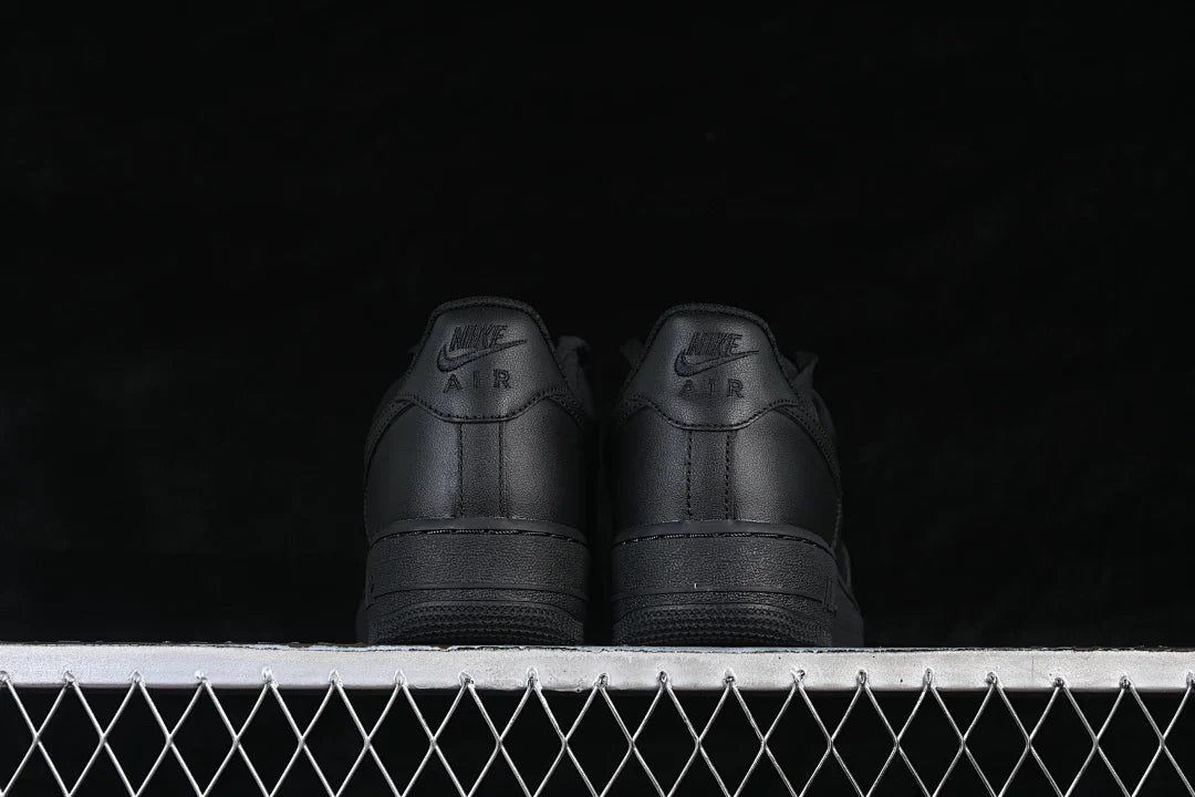 Nike Air Force 1 "Blackout"