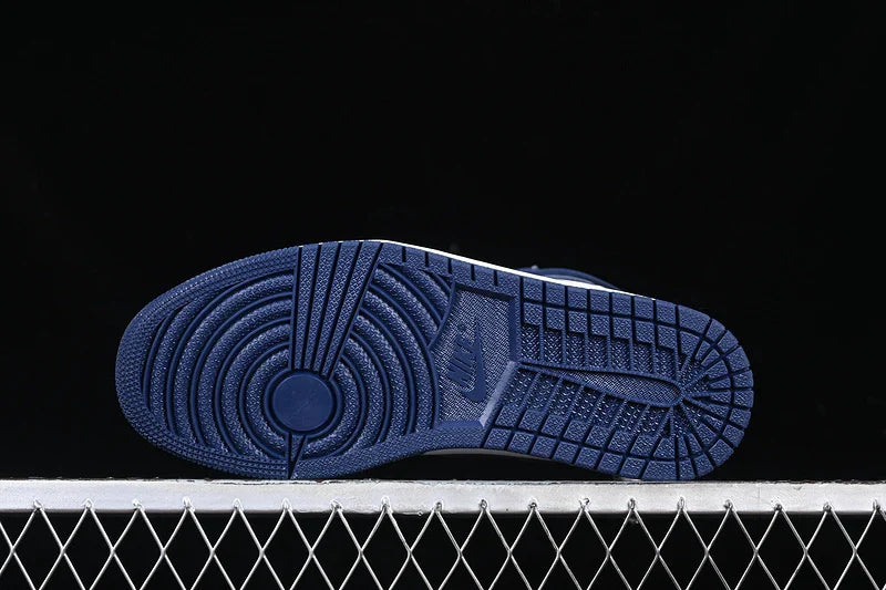 Air Jordan 1 Retro High OG "Midnight Navy"