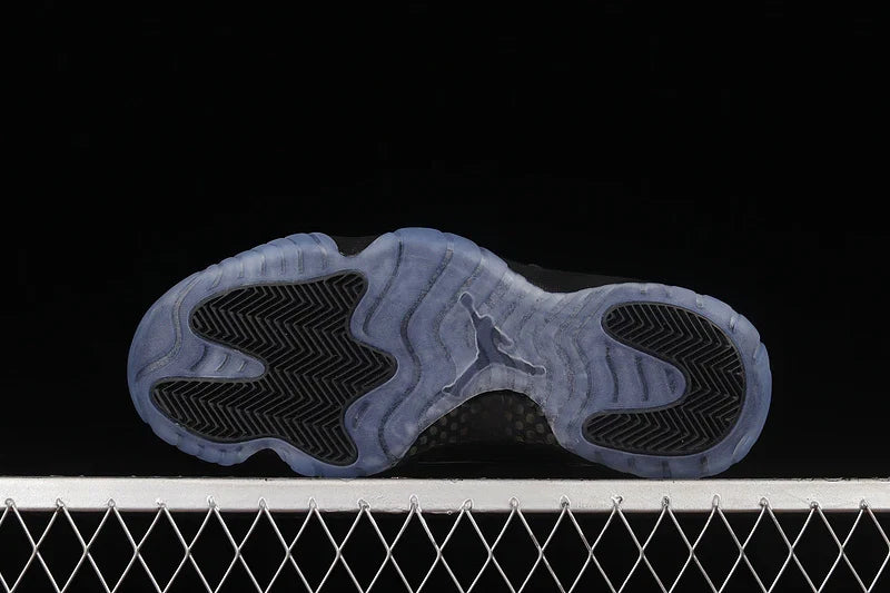 Air Jordan 11 Retro "Cap and Gown"