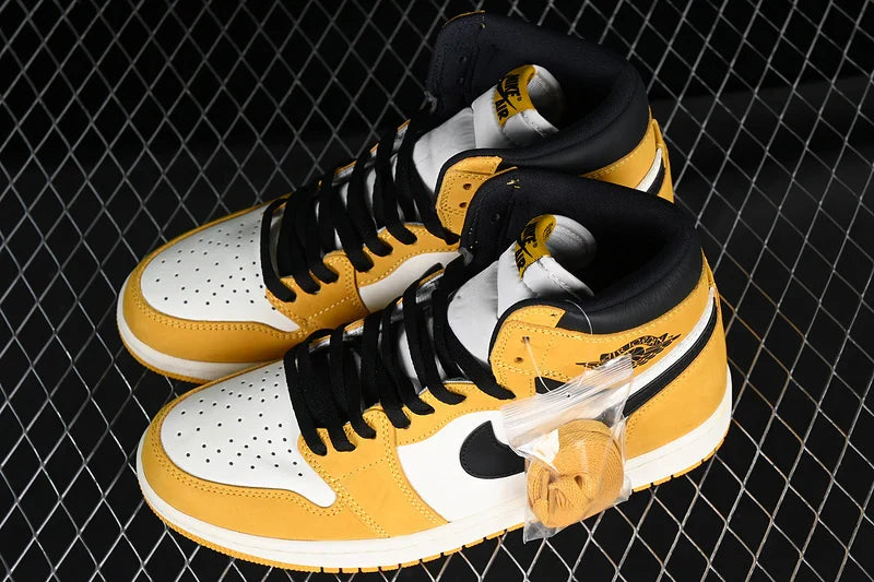 Air Jordan 1 Retro High OG "Yellow Ochre"