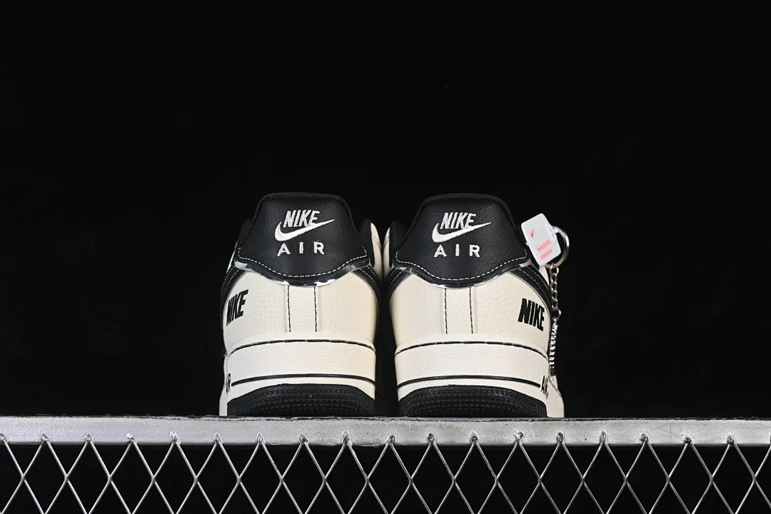 Nike Air Force 1 "Just Do It"