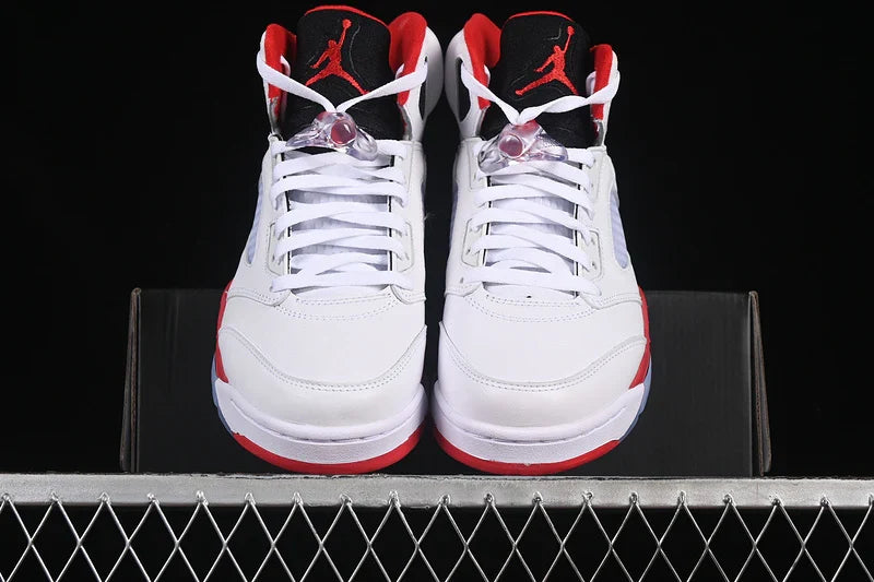 Air Jordan 5 Retro "Fire Red"