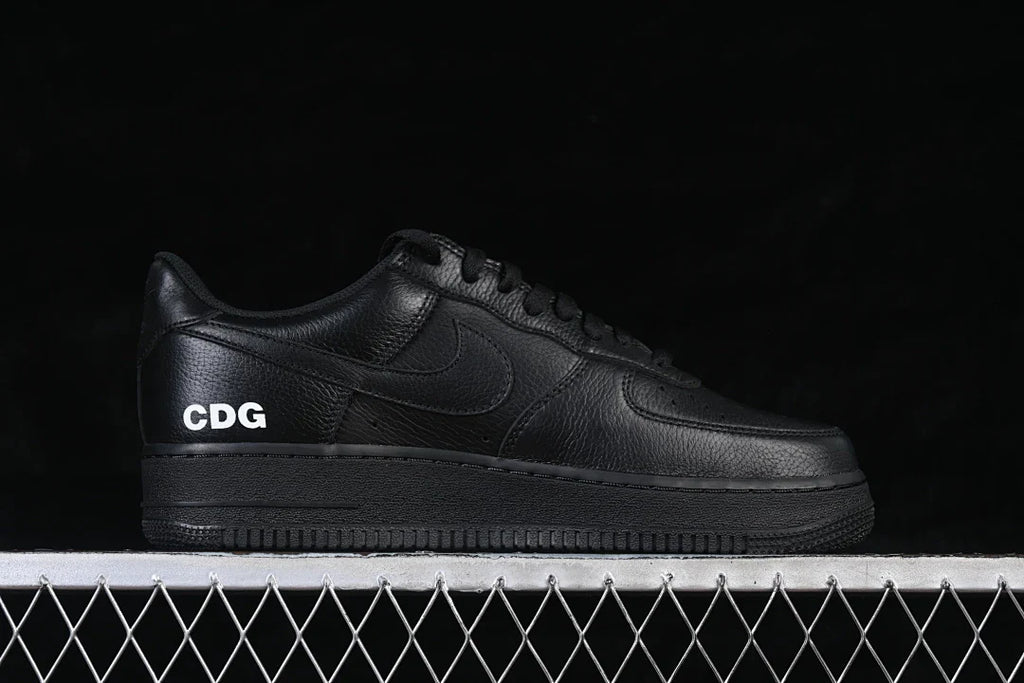 Nike Air Force 1 X Comme Des Garçons "All Black"