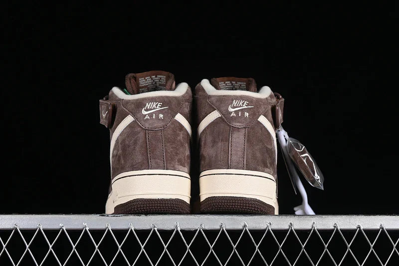 Nike Air Force 1 Mid "Chocolate/Cream"