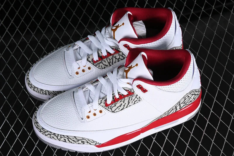 Air Jordan 3 Retro "Cardinal Red"