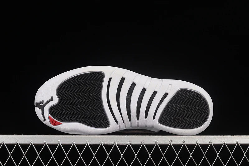 Air Jordan 12 Retro "Playoffs 2022"