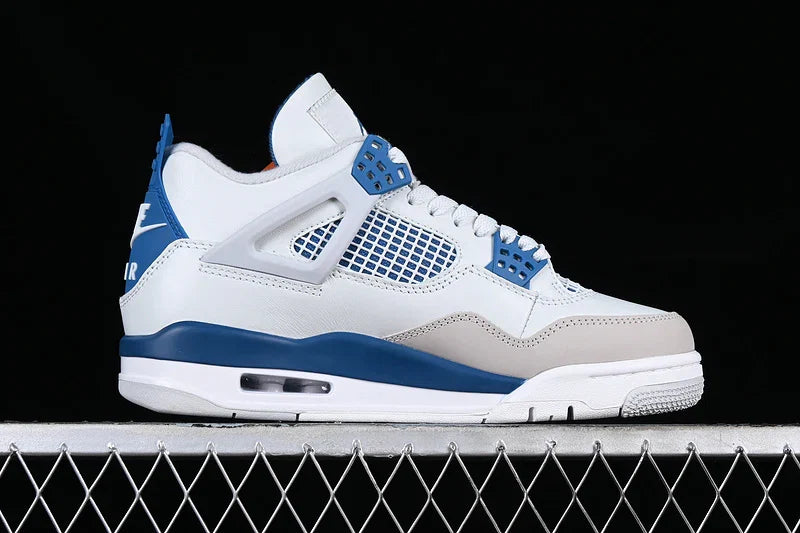 Air Jordan 4 Retro "Military Blue"