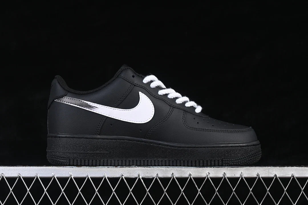 Nike Air Force 1 "Black"