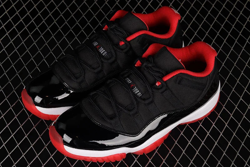Air Jordan 11 Retro Low "Bred '2015'"