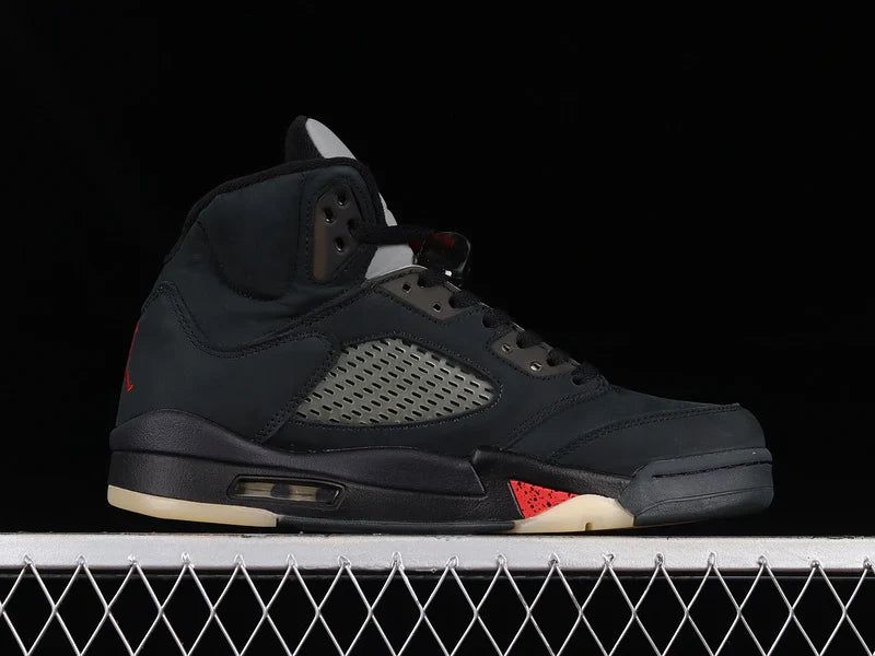 Air Jordan 5 Retro "Gore Tex Off Noir"