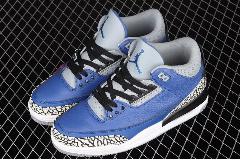 Air Jordan 3 Retro "Varsity Royal"