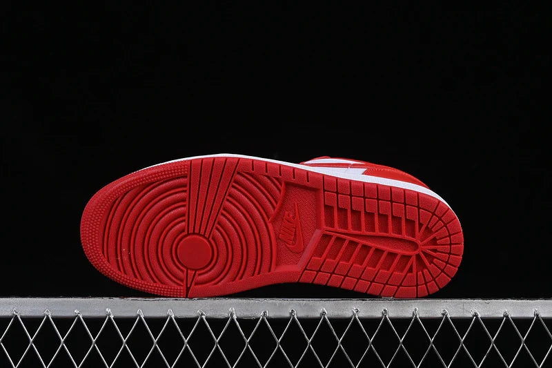 Air Jordan 1 Retro Low "Gym Red"
