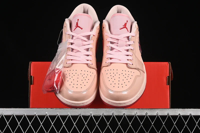 Air Jordan 1 Retro Low "Valentine's Day"