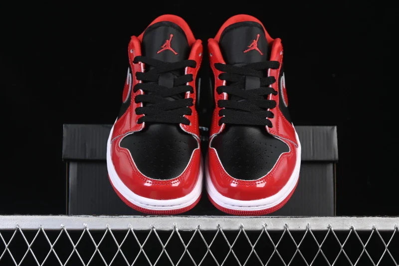 Air Jordan 1 Retro Low "Varsity Red Black"