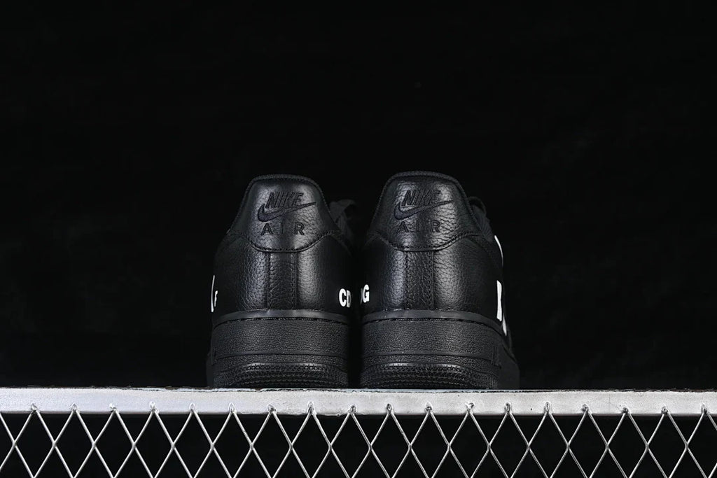 Nike Air Force 1 X Comme Des Garçons "All Black"