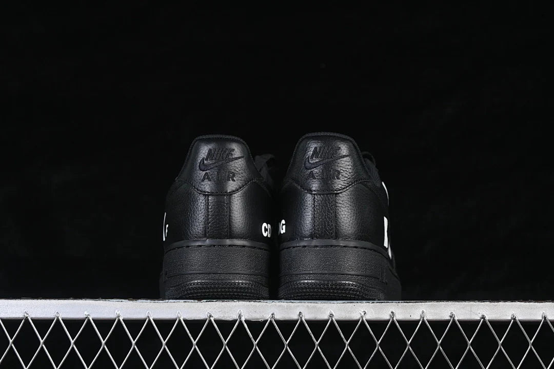 Nike Air Force 1 X Comme Des Garçons "All Black"
