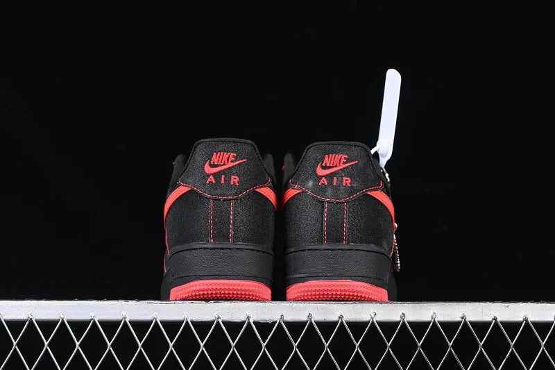 Nike Air Force 1 '07 LV8 "Black/Red"